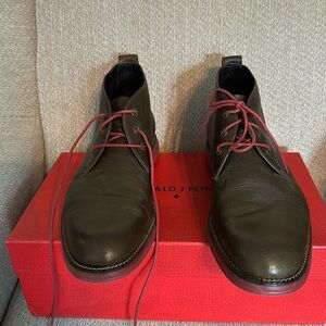 Donald Pliner Khaki Green Low Boot